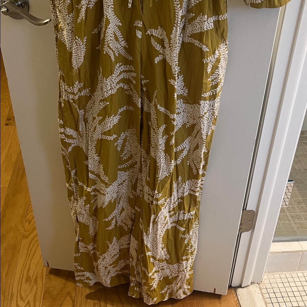 S/W/F Women's Floral Boiler Jumpsuit - Picture 9 of 17
